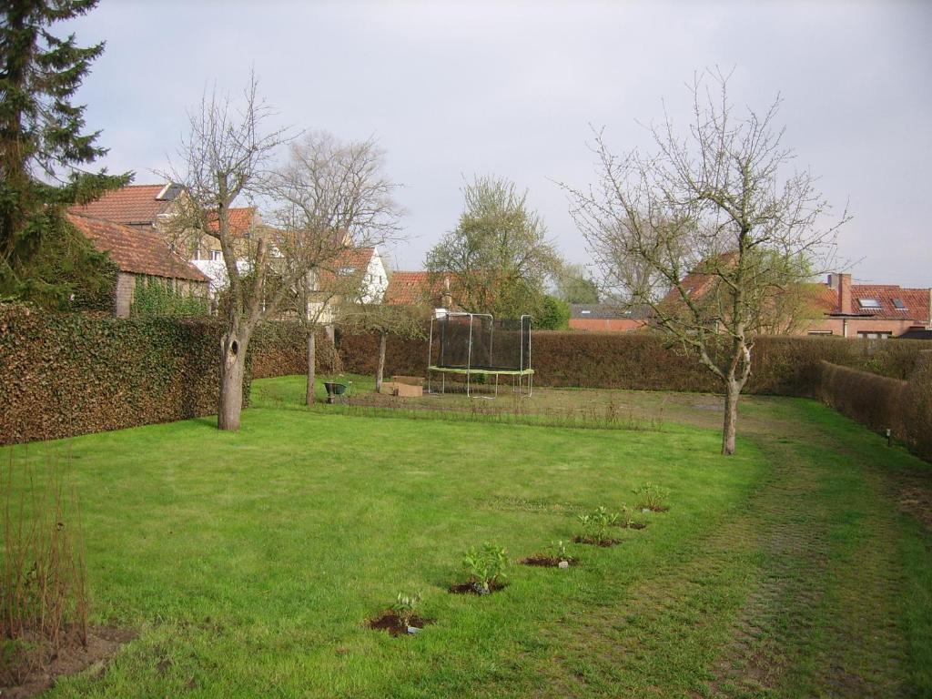 Het Oud Gemeentehuis 3*